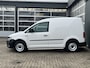 Volkswagen Caddy 1.2 TSI L1H1 Benzine met Airco Cruise controle Achterklep Parkeersensoren achter Schuifdeur Telefoon verbinding Navigatiesysteem Apple carplay Bpm vrij voor particulier gebruik!!
