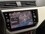 SEAT Arona 1.0 TSI Xcellence Sport (APPLE CARPLAY, GROOT NAVI, CAMERA, ZWART DAK, SFEERVERLICHTING, SPORTSTOELEN, KEYLESS, CRUISE, GETINT GLAS, NIEUWSTAAT)
