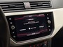 SEAT Arona 1.0 TSI Xcellence Sport (APPLE CARPLAY, GROOT NAVI, CAMERA, ZWART DAK, SFEERVERLICHTING, SPORTSTOELEN, KEYLESS, CRUISE, GETINT GLAS, NIEUWSTAAT)