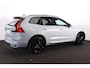Volvo XC60 T6 Recharge AWD Plus Black Edition - Panorama/schuifdak - IntelliSafe Assist & Surround - 360º Camera - Harman Kardon audio - Adaptieve LED koplampen - Verwarmde voorstoelen, stuur & achterbank - Parkeersensoren voor & achter - Elektr. bedienb. bestuurdersstoel met geheugen - Head up display - Draadloze tel. lader - Extra getint glas - 21' LMV