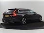 Volvo V90 2.0 T4 R-Design | Trekhaak | Leder/Alcantara | Stoelverwarming | Adaptive cruise | Camera | Carplay | Keyless | Side Assist | Navigatie | Climate control | Sportstoelen | Getint glas