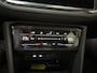 Volkswagen Tiguan 1.5 TSI Life Business Trekhaak Navigatie Parkeersensoren DAB+ Climate Control