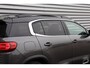 Citroën C5 Aircross 1.6 PURETECH 180PK SHINE AUTOMAAT / NAVI / LEDER / CLIMA / FULL-LED / PDC / 19" LMV / CAMERA / KEYLESS / PANO. DAK / ADAPT. CRUISE / AFN. TREKHAAK / 1500KG TREKGEWICHT / NIEUWSTAAT !!