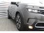 Citroën C5 Aircross 1.6 PURETECH 180PK SHINE AUTOMAAT / NAVI / LEDER / CLIMA / FULL-LED / PDC / 19" LMV / CAMERA / KEYLESS / PANO. DAK / ADAPT. CRUISE / AFN. TREKHAAK / 1500KG TREKGEWICHT / NIEUWSTAAT !!