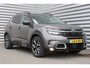 Citroën C5 Aircross 1.6 PURETECH 180PK SHINE AUTOMAAT / NAVI / LEDER / CLIMA / FULL-LED / PDC / 19" LMV / CAMERA / KEYLESS / PANO. DAK / ADAPT. CRUISE / AFN. TREKHAAK / 1500KG TREKGEWICHT / NIEUWSTAAT !!