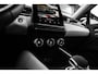 Renault Captur 1.6 E-Tech Plug-in Hybrid 160 PK Edition One | Trekhaak | 360 camera | Groot scherm | 18'' velgen met 4 seizoensbanden |