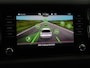 Skoda Kodiaq 1.5 TSI Sportline Business 7 Persoons | Stoelverwarming | Adaptive cruise | Alcantara | Matrix LED | Carplay | Keyless | Camera | Virtual Cockpit | Side Assist | Sfeerverlichting | Navigatie