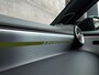 Mercedes-Benz A-klasse 250 Premium Plus | AMG Edition 1 | Panorama dak | Widescreen | Sfeerverlichting | Burmester Audio | Dealer onderhouden |