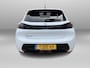 Peugeot e-208 EV Allure Pack 50 kWh Facelift model | 3 fase lader | Apple Android | Navi | Camera | Luxe uitvoering!