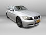 BMW 3-Serie Touring 318i High Executive Trekhaak | Navigatie | Cruise | Clima