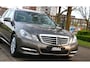 Mercedes-Benz E-klasse Estate 200 CGI Aut 184Pk Avantgarde Full Option 1e Eigenaar Top Staat Champagne kleur YoungTimer Led pakket