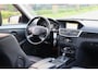 Mercedes-Benz E-klasse Estate 200 CGI Aut 184Pk Avantgarde Full Option 1e Eigenaar Top Staat Champagne kleur YoungTimer Led pakket