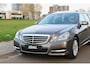 Mercedes-Benz E-klasse Estate 200 CGI Aut 184Pk Avantgarde Full Option 1e Eigenaar Top Staat Champagne kleur YoungTimer Led pakket