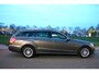 Mercedes-Benz E-klasse Estate 200 CGI Aut 184Pk Avantgarde Full Option 1e Eigenaar Top Staat Champagne kleur YoungTimer Led pakket