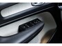 Volvo XC40 2.0 T4 Inscription | Panoramadak | Lederen bekleding | Adaptive cruise control | Stoelverwarming | Climate control | Keyless | Parkeersensoren voor + achter | Achteruitrijcamera | Navigatie | Apple Carplay / Android Auto |
