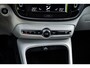 Volvo XC40 2.0 T4 Inscription | Panoramadak | Lederen bekleding | Adaptive cruise control | Stoelverwarming | Climate control | Keyless | Parkeersensoren voor + achter | Achteruitrijcamera | Navigatie | Apple Carplay / Android Auto |
