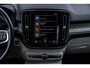 Volvo XC40 2.0 T4 Inscription | Panoramadak | Lederen bekleding | Adaptive cruise control | Stoelverwarming | Climate control | Keyless | Parkeersensoren voor + achter | Achteruitrijcamera | Navigatie | Apple Carplay / Android Auto |