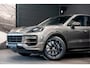 Porsche Cayenne Coupé 4.0 Turbo E-Hybrid GT *Keramisch / Vierwielbesturing / Passenger Display / Soft-Close / HUD / Race-Tex / Keyless / Surround-View*