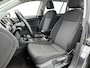 Volkswagen Golf Variant 1.0 TSI Trendline | Parkeer sensoren | Cruise control | Bluetooth | Climate control | Verlichting Auto. |