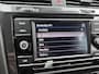 Volkswagen Golf Variant 1.0 TSI Trendline | Parkeer sensoren | Cruise control | Bluetooth | Climate control | Verlichting Auto. |