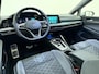 Volkswagen Golf 1.5 eTSI R-Line Business | Automaat | Schuif/Kanteldak | Standkachel | Stoelverwarming | Camera | Adaptieve Cruise | Apple Carplay / Android Auto | Achterbankverwarming |