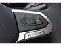 Volkswagen T-Roc Life First Edition | 'App-Connect' draadloze smartphone integratie | Automatische afstandsregeling (Adaptive Cruise Control) | Buitenspiegels elektrisch instel-, verwarm- en inklapbaar