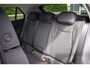 Volkswagen T-Roc Life First Edition | 'App-Connect' draadloze smartphone integratie | Automatische afstandsregeling (Adaptive Cruise Control) | Buitenspiegels elektrisch instel-, verwarm- en inklapbaar