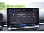 Volkswagen T-Roc Life First Edition | 'App-Connect' draadloze smartphone integratie | Automatische afstandsregeling (Adaptive Cruise Control) | Buitenspiegels elektrisch instel-, verwarm- en inklapbaar