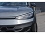 Volkswagen T-Roc Life First Edition | 'App-Connect' draadloze smartphone integratie | Automatische afstandsregeling (Adaptive Cruise Control) | Buitenspiegels elektrisch instel-, verwarm- en inklapbaar