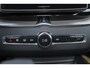Volvo XC60 2.0 T6 Plug-in hybrid AWD Core Bright - IntelliSafe Assist & Surround - Harman Kardon audio - Verwarmde voorstoelen, stuur & achterbank - Parkeersensoren voor & achter - Draadloze tel. lader - Extra getint glas - 18'LMV