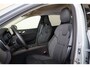 Volvo XC60 2.0 T6 Plug-in hybrid AWD Core Bright - IntelliSafe Assist & Surround - Harman Kardon audio - Verwarmde voorstoelen, stuur & achterbank - Parkeersensoren voor & achter - Draadloze tel. lader - Extra getint glas - 18'LMV