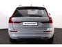 Volvo XC60 2.0 T6 Plug-in hybrid AWD Core Bright - IntelliSafe Assist & Surround - Harman Kardon audio - Verwarmde voorstoelen, stuur & achterbank - Parkeersensoren voor & achter - Draadloze tel. lader - Extra getint glas - 18'LMV