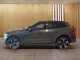 Volvo XC60 2.0 T6 Plug-in hybrid AWD Ultra Black Edition | Luchtvering | 360 Camera | Keyless entry | Bower & Wilkens | BLIS |