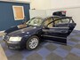 Audi A8 4.2 quattro / LANG UITVOERING / BOM VOL / NAP