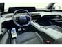Peugeot 3008 1.6 plug-in Hybrid 195 GT Focal Hi-Fi l Schuif-kanteldak l AGR stoelen/Alcantara/Elektrisch/Massage l Stoel- en stuurverwarming l 360 Vision l Matrix LED - Uit vooraad leverbaar!