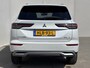 Mitsubishi Outlander 2.4 PHEV Business Edition / 1600kg Trekgewicht / 8 jaar Garantie / Origineel NL Auto / Yamaha Audio Installatie / Navigatie/ Apple Carplay Android Auto / Stuur-& Stoelverwarming / 360 Camera / HUD / Elektrische Achterklep / PHEV AWD 4WD