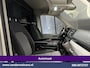 Volkswagen Crafter 2.0 TDI 141pk Automaat L3H2 L2H1 Euro6 Airco | Navigatie | Apple Carplay | Chauffeursstoel Cruisecontrol, Stoelverwarming, 270 Graden achterdeuren, Parkeersensoren, 3000kg trekvermogen