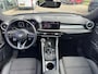 Alfa Romeo Tonale 1.3T PHEV Ti | 360 graden camera | Panoramadak | Stoelverwarming | Navigatiesysteem | Adaptive cruise control | Camera