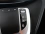 Mercedes-Benz V-klasse 300d | 4-MATIC | XL L3 | AMG | DUBBELE CABINE | DISTRONIC PLUS | BURMESTER SOUND | SCHUIFDEUR L+R | 360° CAMERA | AFN. TREKHAAK 2500KG. | ELK. VERSTELBARE STOELEN | MIDDENCONSOLE MET KOEKAST | NL AUTO | DEALER ONDERHOUDEN | CERTIFIED