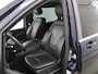 Mercedes-Benz V-klasse 300d | 4-MATIC | XL L3 | AMG | DUBBELE CABINE | DISTRONIC PLUS | BURMESTER SOUND | SCHUIFDEUR L+R | 360° CAMERA | AFN. TREKHAAK 2500KG. | ELK. VERSTELBARE STOELEN | MIDDENCONSOLE MET KOEKAST | NL AUTO | DEALER ONDERHOUDEN | CERTIFIED