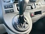 Volkswagen Caravelle Camper bus * Aut * Navi * Climate * Cruise * 8 Pers * Special Color *