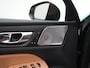 Volvo V60 T8 Plug-in hybrid AWD Ultra Dark HEICO | Custum Wrap | 21" | Extra getint glas | Full-LED koplampen | HEICO SPORTIV achterskirt met sporteinddemper