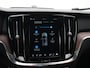 Volvo V60 T8 Plug-in hybrid AWD Ultra Dark HEICO | Custum Wrap | 21" | Extra getint glas | Full-LED koplampen | HEICO SPORTIV achterskirt met sporteinddemper