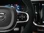 Volvo V60 T8 Plug-in hybrid AWD Ultra Dark HEICO | Custum Wrap | 21" | Extra getint glas | Full-LED koplampen | HEICO SPORTIV achterskirt met sporteinddemper