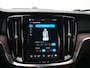 Volvo V60 T8 Plug-in hybrid AWD Ultra Dark HEICO | Custum Wrap | 21" | Extra getint glas | Full-LED koplampen | HEICO SPORTIV achterskirt met sporteinddemper