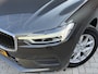 Volvo XC60 2.0 B5 Momentum Pro | Trekhaak | Camera