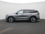 Skoda Kodiaq 1.5 TSI MHEV Sportline Business 7p 150 PK | Automaat | Matrix LED Koplampen | Panoramadak | Verwarmbare voorruit | Navigatie | Apple Carplay/Android Auto | Keyless Entry | Achteruitrijcamera | Climate Control | Adaptive Cruise Control | Parkeersensoren | Elektrische achterklep | Privacy Glass | Stoelverwarming | Lichtmetalen velgen | €3000 inruilpremie! |Direct leverbaar! |