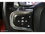 Volvo XC40 2.0 T5 AWD R-Design Intro Edition | Pano | H&K |