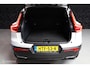 Volvo XC40 2.0 T5 AWD R-Design Intro Edition | Pano | H&K |