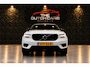Volvo XC40 2.0 T5 AWD R-Design Intro Edition | Pano | H&K |